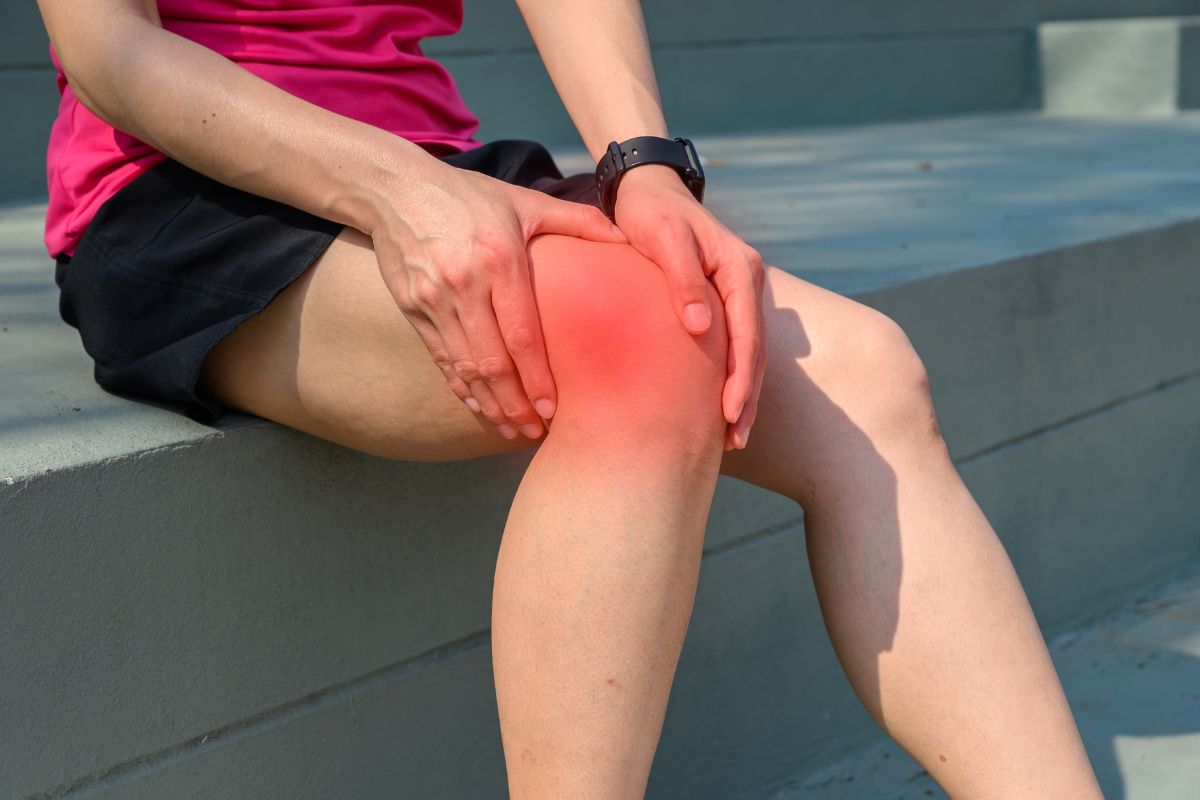 Why Does My Knee Hurt When I Run?
